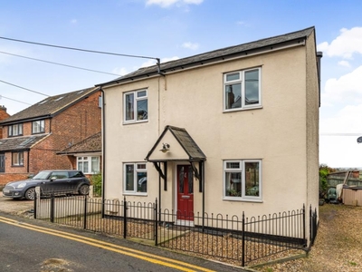 3 Bed House For Sale in Frederick Street, Aylesbury, HP18 - 5367615