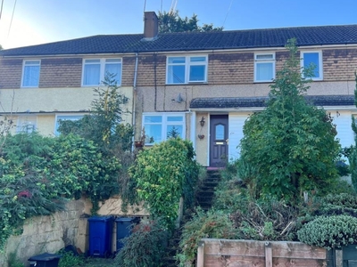 3 Bed House To Rent in GLENISTER ROAD, CHESHAM, HP5 - 533