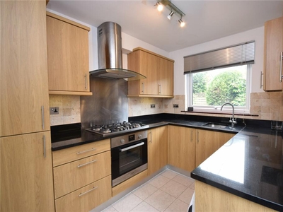 3 bedroom detached house for rent in Summerhill Place, Leeds, West Yorkshire, LS8