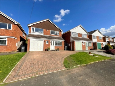3 bedroom detached house for sale in Henley Close, Sutton Coldfield, West Midlands, B73
