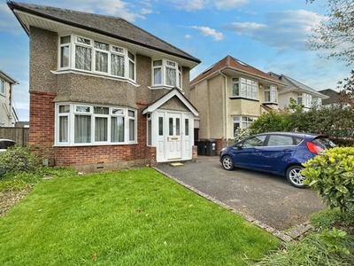 3 bedroom detached house for sale in Northbourne, BH10