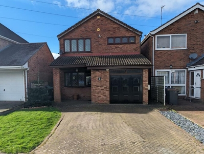 3 bedroom detached house for sale in St. Giles Road, Coventry, CV7