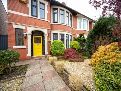 3 bedroom end of terrace house for sale in Princes Avenue, Roath, Cardiff, CF24
