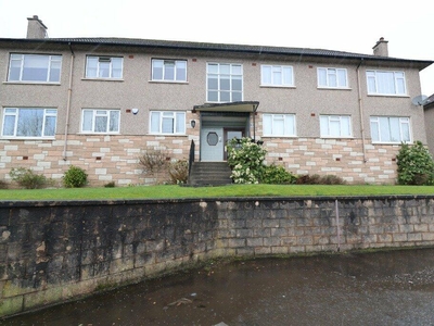 3 bedroom flat for rent in Main Street, Milngavie, Glasgow, East Dunbartonshire, G62