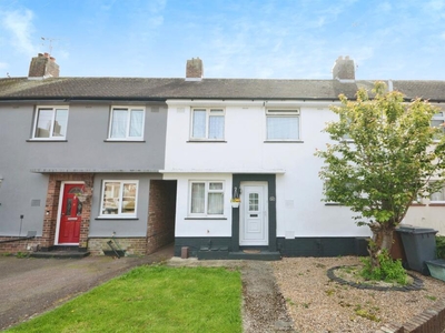 3 bedroom link detached house for sale in Ruskin Road, Chelmsford, CM2