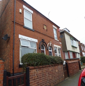 3 bedroom semi-detached house for rent in College Street, Long Eaton, NG10 4GE, NG10