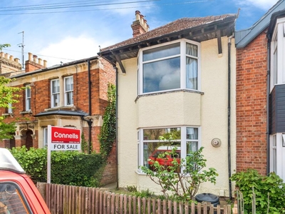 3 bedroom semi-detached house for sale in Bartlemas Road, Oxford, OX4