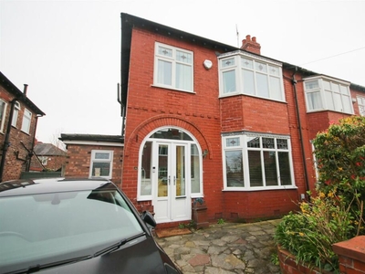 3 bedroom semi-detached house for sale in Brentwood Drive, Monton, M30