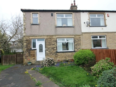 3 bedroom semi-detached house for sale in Killinghall Avenue, Bradford, BD2 4SA, BD2