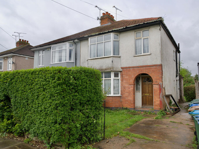 3 bedroom semi-detached house for sale in Wainbody Avenue South, Coventry, CV3