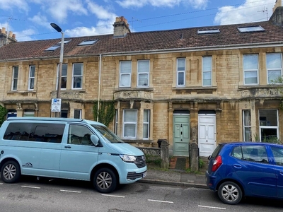 3 bedroom terraced house for sale in Park Road, Bath, Somerset, BA1