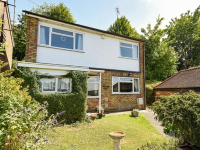 4 Bed House For Sale in Chesham, Buckinghamshire, HP5 - 5135137