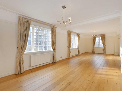 4 bedroom apartment for rent in Cropthorne Court, Maida Vale, London, W9