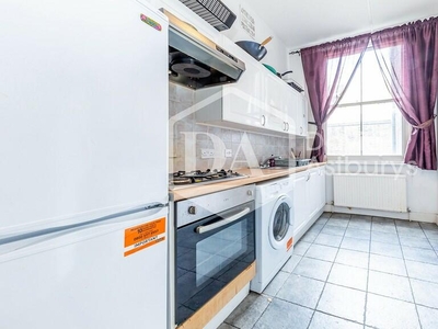 4 bedroom apartment for rent in Swinton Street, King's Cross, London, WC1X