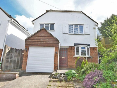 4 bedroom detached house for sale in Boxley Road, Maidstone, ME14