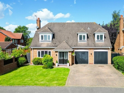 4 bedroom detached house for sale in Chartwell Grove, Mapperley, Nottinghamshire, NG3 5RD, NG3