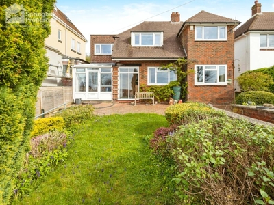 4 bedroom detached house for sale in Down End Road, Portsmouth, Hampshire, PO6