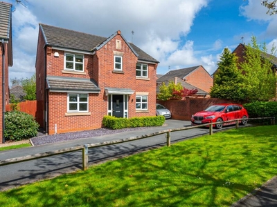 4 bedroom detached house for sale in Earle Avenue, Huyton, Liverpool, L36