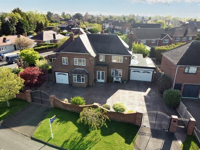 4 bedroom detached house for sale in Wilsthorpe Road, Long Eaton, NG10