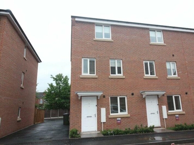 4 bedroom end of terrace house for sale in Signals Drive, Stoke Green, Coventry, CV3