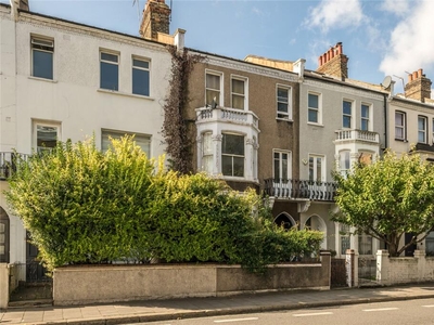 4 bedroom house for rent in Harwood Road, London, SW6