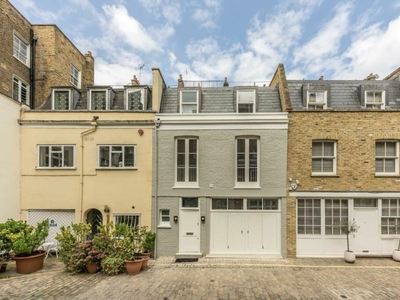 4 bedroom house for rent in Princes Mews, Princes Mews, W2