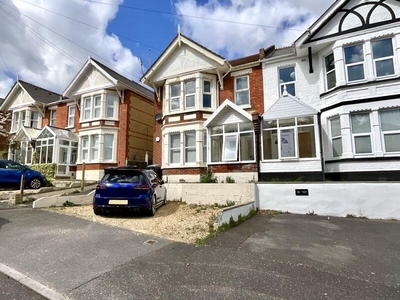 4 bedroom maisonette for sale in Alexandra Road, Southbourne, Bournemouth, BH6