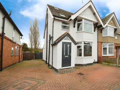 4 bedroom semi-detached house for sale in Binley Avenue, Binley, Coventry, CV3