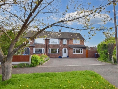 4 bedroom semi-detached house for sale in Blenheim Drive, Allestree, Derby, DE22