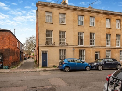 4 bedroom semi-detached house for sale in St. John Street, Oxford, Oxfordshire, OX1