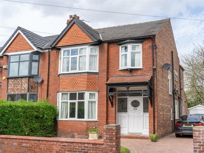 4 bedroom semi-detached house for sale in Waltham Road, Whalley Range, M16