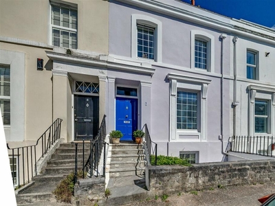 4 bedroom terraced house for sale in Fellowes Place, Millbridge, Plymouth, PL1