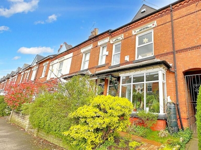 4 bedroom terraced house for sale in Franklin Road, Bournville, Birmingham, B30