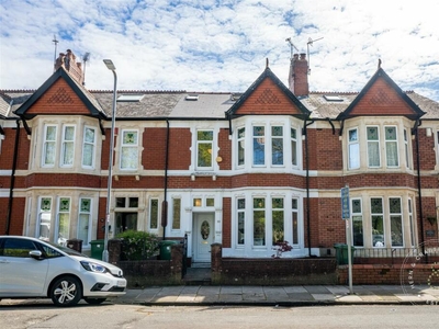 4 bedroom terraced house for sale in Victoria Park Road East, Victoria Park, Cardiff, CF5