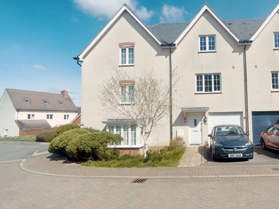 4 bedroom town house for sale in Kimmeridge Road, Cumnor Hill, Oxford, Oxfordshire, OX2