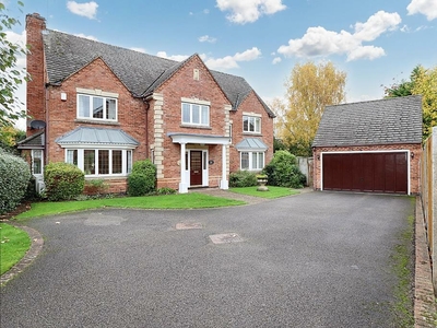 5 bedroom detached house for sale in Cryfield Heights, Coventry, CV4