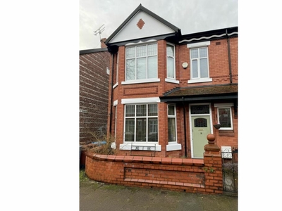 5 bedroom end of terrace house for sale in Westbourne Grove, Manchester, M20