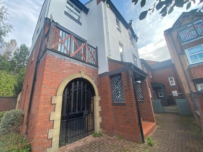 5 bedroom house share for rent in Trinity Courtyard, Newcastle upon Tyne, NE6