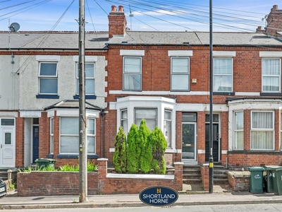 5 bedroom terraced house for sale in Hearsall Lane, Earlsdon, Coventry, CV5