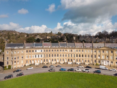 5 bedroom terraced house for sale in Lansdown Crescent, Bath, Somerset, BA1