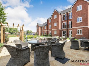 1 Bedroom Retirement Apartment For Sale in Rugby, Warwickshire
