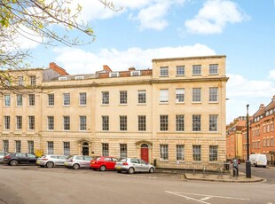 2 Bed Flat, Portland Square, BS2