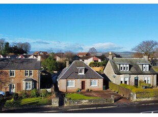 4 bed detached bungalow for sale in Kinross