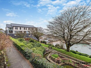 1 Bedroom Retirement Apartment For Sale in Ilfracombe, Devon