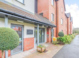 1 Bedroom Retirement Flat For Sale in Ellesmere, Shropshire