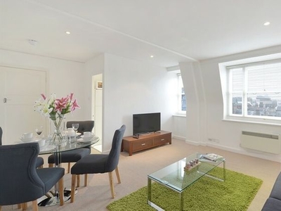 2 bedroom flat to rent London, W1J 5LY