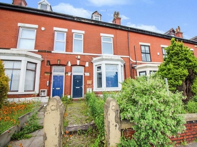 5 bedroom house for sale Bury, BL9 0ST