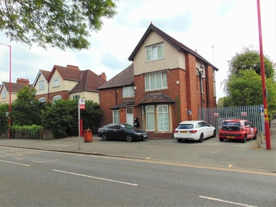10 bedroom detached house for sale in Bristol Road South, Birmingham, B31
