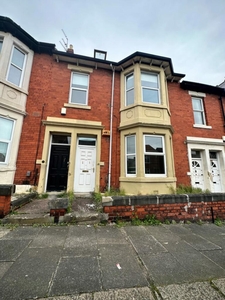 2 bedroom apartment for rent in Cavendish Road, Newcastle upon Tyne , NE2