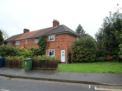 4 bedroom end of terrace house for rent in Cardwell Crescent, Headington, OX3